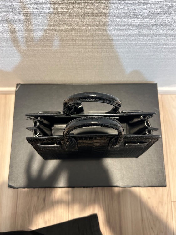 イブサンローラン  （ブランドバッグ）の商品画像 - 査定依頼日：2026年1月10日 - 最高査定価格：120,000円