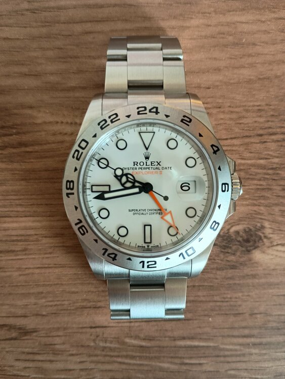 ロレックス エクスプローラー 22427（高級時計）の商品画像 - 査定依頼日：2026年3月7日 - 最高査定価格：1,760,000円