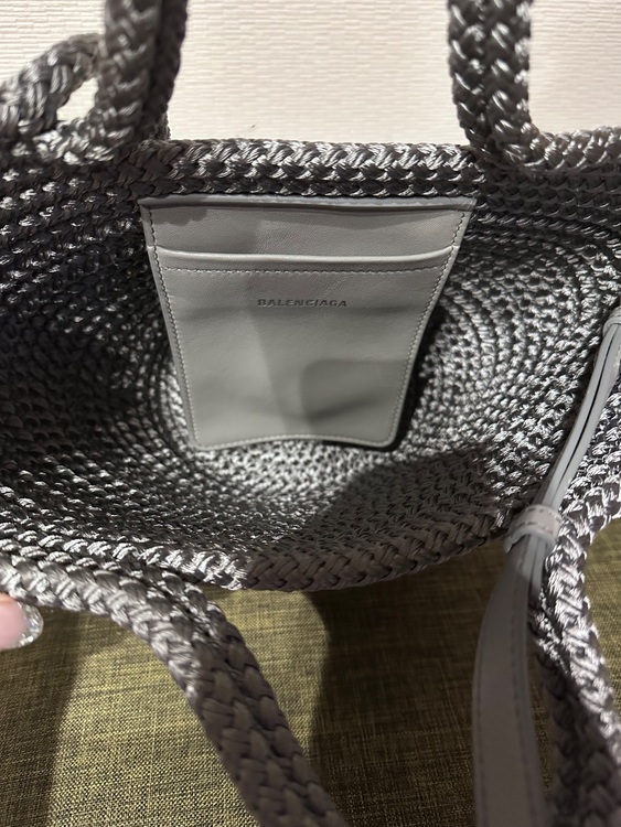 バレンシアガ  （ブランドバッグ）の商品画像 - 査定依頼日：2025年7月6日 - 最高査定価格：60,000円