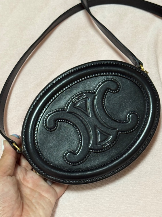 セリーヌ  （ブランドバッグ）の商品画像 - 査定依頼日：2025年8月25日 - 最高査定価格：125,000円