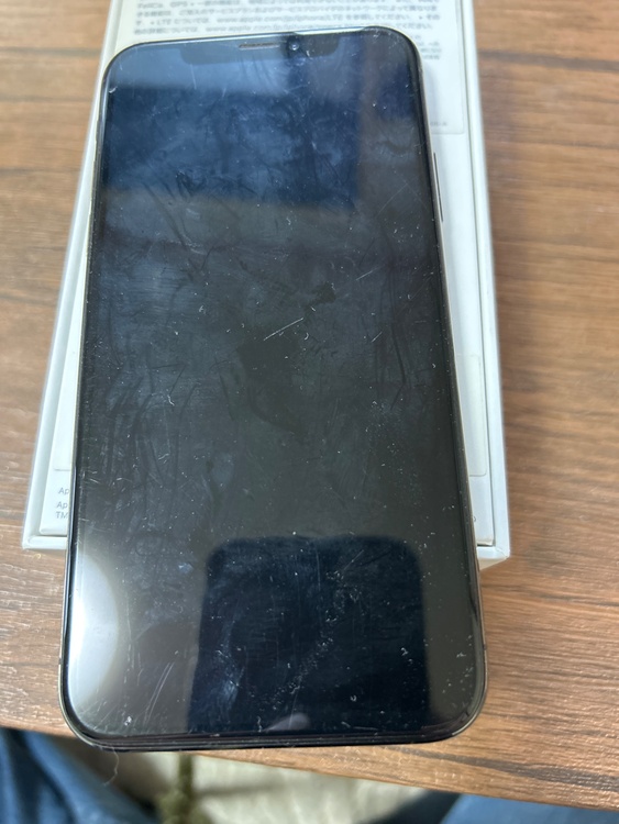 iPhonex（スマホ）の商品画像 - 査定依頼日：2026年5月3日 - 最高査定価格：7,000円