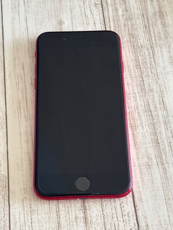 iPhone iPhone SE (第 3 世代) 64GB au（スマホ）の商品画像 - 査定依頼日：2026年7月26日 - 最高査定価格：20,000円