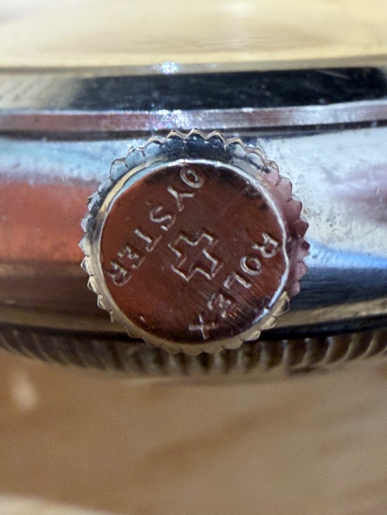 ロレックス オイスター パーペチュアルのヴィンテージウォッチ（高級時計）の商品画像 - 査定依頼日：2026年1月24日 - 最高査定価格：3,000,000円