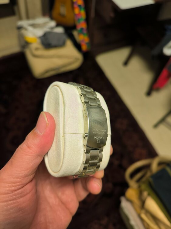 オメガ スピードマスター 3576.50（高級時計）の商品画像 - 査定依頼日：2025年12月22日 - 最高査定価格：800,000円