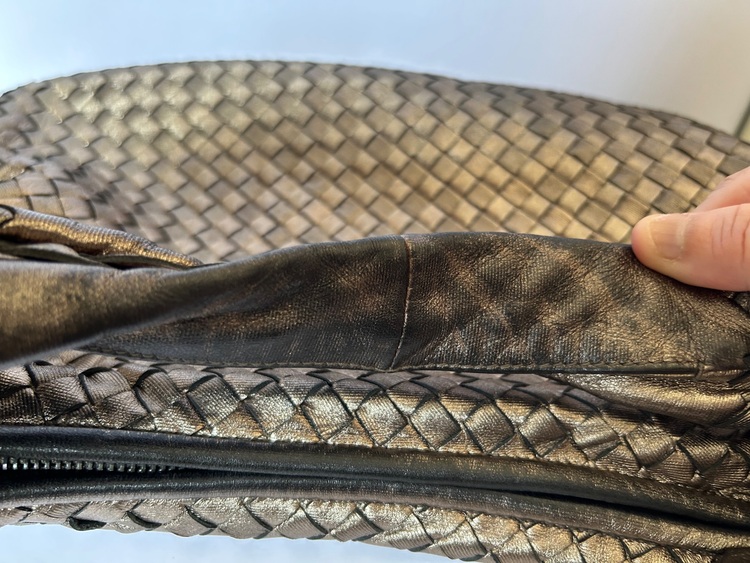 イントレチャート（ブランドバッグ）の商品画像 - 査定依頼日：2025年10月2日 - 最高査定価格：90,000円