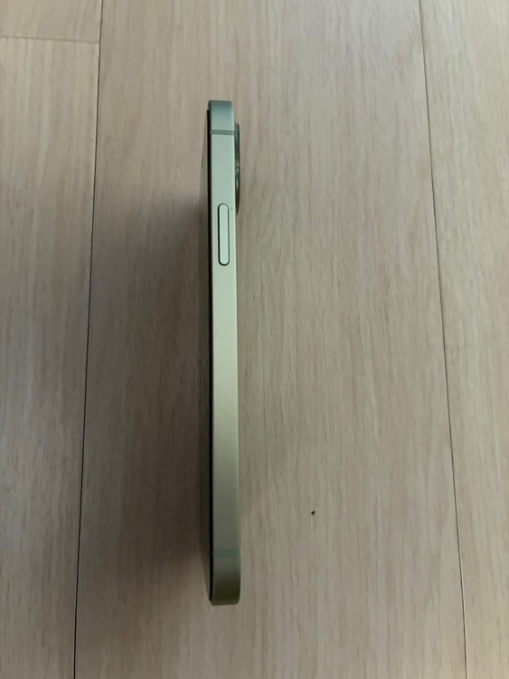 iPhone 12 mini 64GB SIMフリー（スマホ）の商品画像 - 査定依頼日：2026年4月18日 - 最高査定価格：20,000円