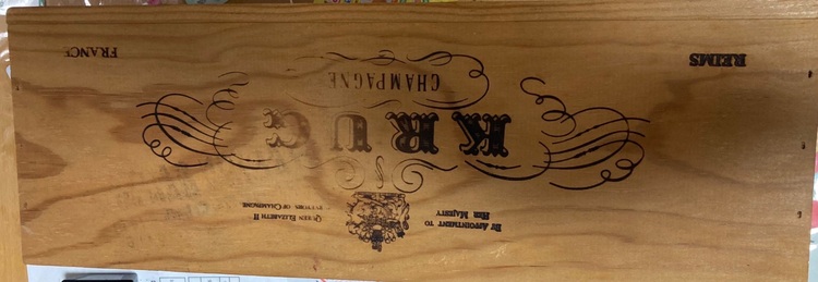 シャンパン シャンパン・クリュッグ （お酒）の商品画像 - 査定依頼日：2025年9月6日 - 最高査定価格：35,000円