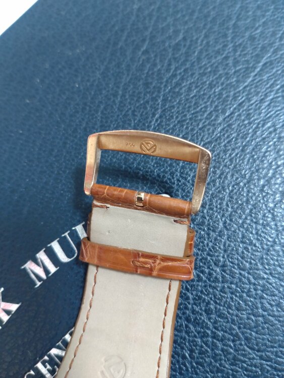 フランクミュラー マスタースクエア 6050K CASINO　DM（高級時計）の商品画像 - 査定依頼日：2026年4月7日 - 最高査定価格：2,800,000円