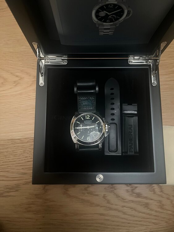 パネライ ルミノール PAM 9（高級時計）の商品画像 - 査定依頼日：2025年2月10日 - 最高査定価格：520,000円