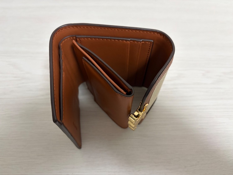 セリーヌ  （ブランドバッグ）の商品画像 - 査定依頼日：2025年11月30日 - 最高査定価格：35,000円