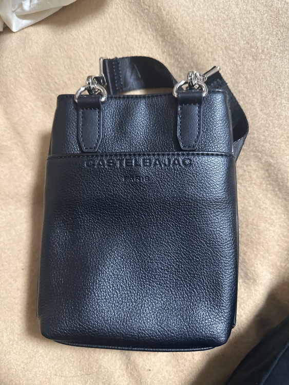 カステルバジャック] ショルダーバッグ ダナン 045111（ブランドバッグ）の商品画像 - 査定依頼日：2026年1月10日 - 最高査定価格：100,000円