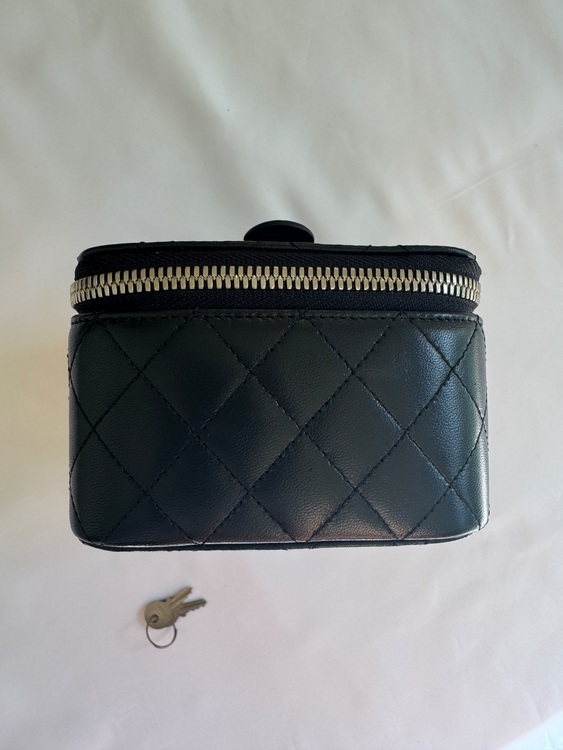 シャネル シャネル(その他) （ブランドバッグ）の商品画像 - 査定依頼日：2025年11月30日 - 最高査定価格：160,000円