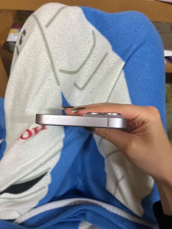 iPhone 14 128GB SIMフリー（スマホ）の商品画像 - 査定依頼日：2026年2月27日 - 最高査定価格：48,000円