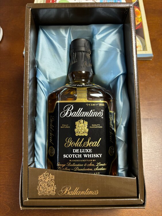 バランタインゴールドシール（お酒）の商品画像 - 査定依頼日：2025年4月6日 - 最高査定価格：1,000円