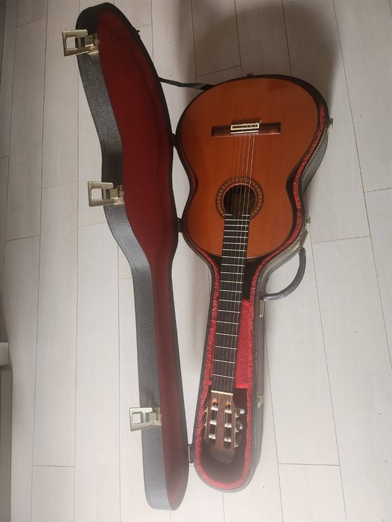 ホセ　ラミレス　フラメンコギター　No.14380 Clase1（ピアノ・楽器・PA機材）の商品画像 - 査定依頼日：2026年4月4日 - 最高査定価格：200,000円