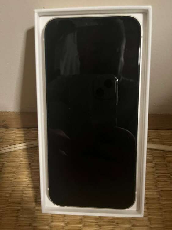 iphone12　64GB　中古（スマホ）の商品画像 - 査定依頼日：2025年4月9日 - 最高査定価格：26,000円