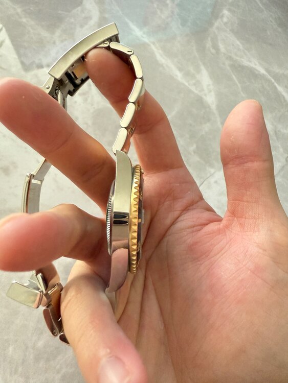 ロレックス サブマリーナー 126613l（高級時計）の商品画像 - 査定依頼日：2025年2月25日 - 最高査定価格：2,450,000円