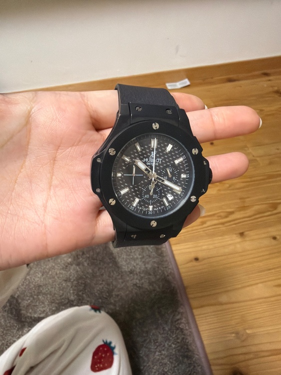 ウブロ ビックバン （高級時計）の商品画像 - 査定依頼日：2026年4月3日 - 最高査定価格：680,000円