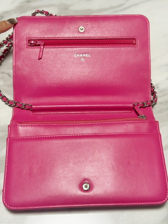 シャネル カメリア （ブランドバッグ）の商品画像 - 査定依頼日：2025年3月22日 - 最高査定価格：120,000円