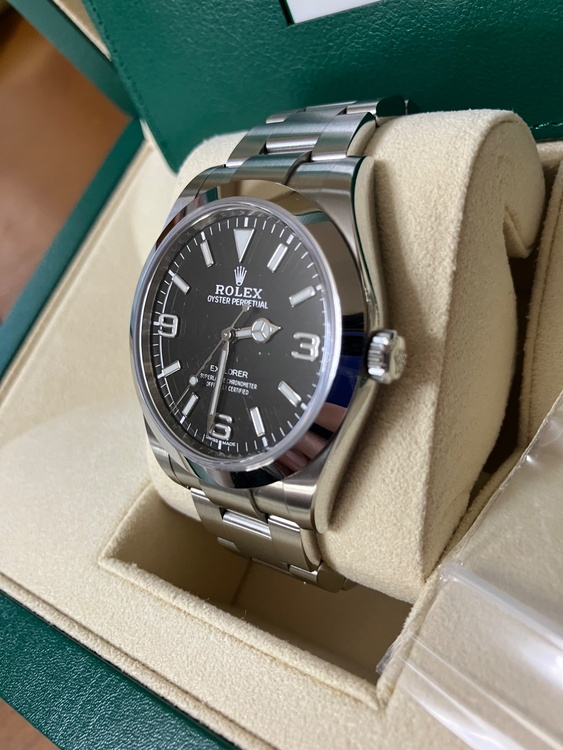 ロレックス エクスプローラー 21427（高級時計）の商品画像 - 査定依頼日：2026年3月10日 - 最高査定価格：1,250,000円