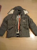 ダウン（スマホ）の商品画像 - 査定依頼日：2026年2月18日 - 最高査定価格：100,000円