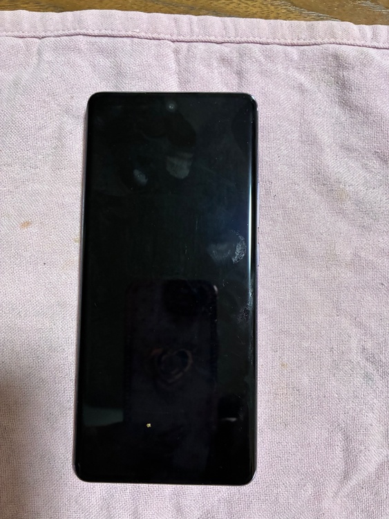 携帯電話（スマホ）の商品画像 - 査定依頼日：2026年9月3日 - 最高査定価格：10,000円