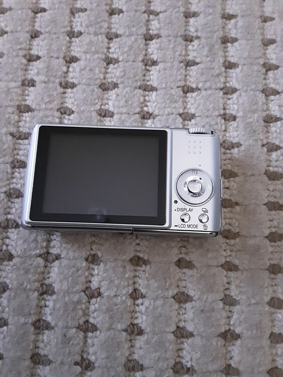 Lumix（カメラ）の商品画像 - 査定依頼日：2025年10月18日 - 最高査定価格：70,000円