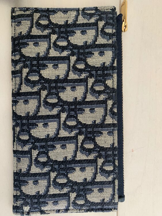 ディオール  （ブランドバッグ）の商品画像 - 査定依頼日：2025年5月11日 - 最高査定価格：135,000円