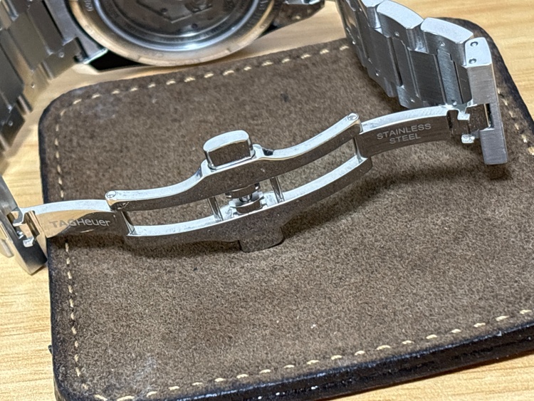 タグホイヤー カレラ w（高級時計）の商品画像 - 査定依頼日：2026年4月16日 - 最高査定価格：630,000円