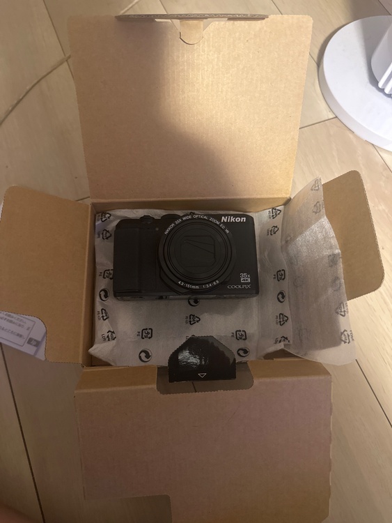 COOLPIX A900（カメラ）の商品画像 - 査定依頼日：2026年10月7日 - 最高査定価格：35,100円