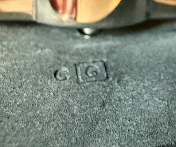 エールバッグ　2way PMサイズ（ブランドバッグ）の商品画像 - 査定依頼日：2026年2月13日 - 最高査定価格：180,000円