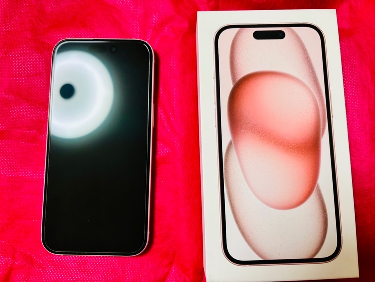 MTMV3J/A（スマホ）の商品画像 - 査定依頼日：2025年9月15日 - 最高査定価格：100,000円