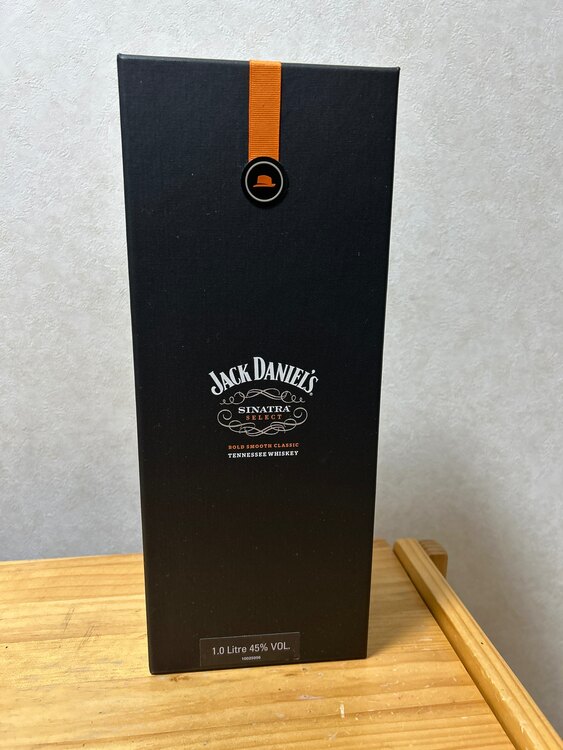 ウイスキー ジャックダニエル （お酒）の商品画像 - 査定依頼日：2025年2月11日 - 最高査定価格：10,000円