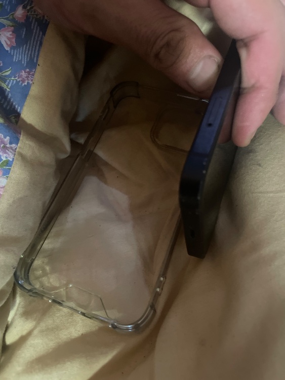 iPhone12mini（スマホ）の商品画像 - 査定依頼日：2025年6月5日 - 最高査定価格：13,000円