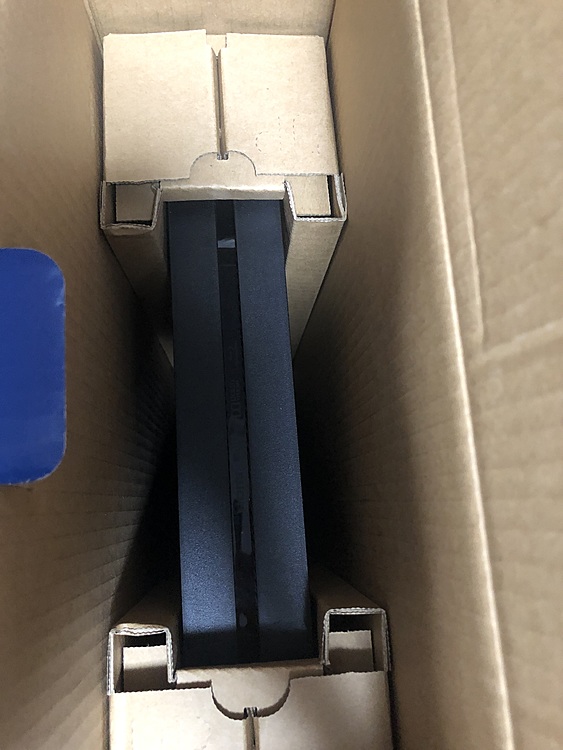 プレイステーション4本体 ジェットブラック(HDD 1TB/CUH-1200BB（ゲーム機本体・ゲームソフト）の商品画像 - 査定依頼日：2020年5月6日 - 最高査定価格：17,000円