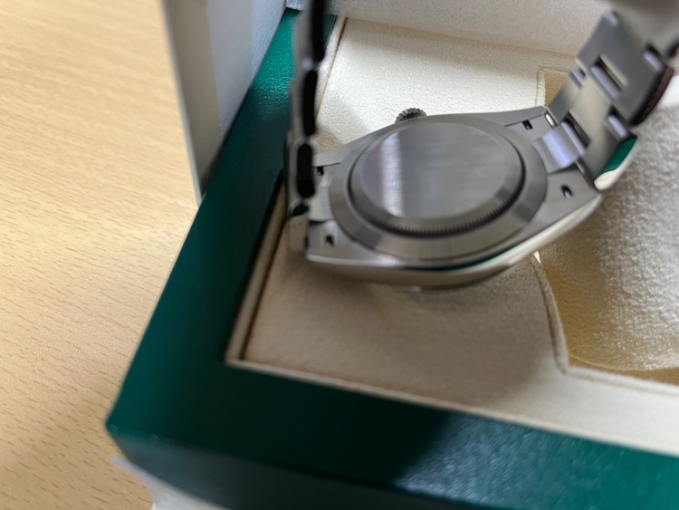 エクスプローラ40（高級時計）の商品画像 - 査定依頼日：2025年7月11日 - 最高査定価格：1,400,000円