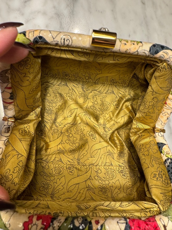 ジョンガリアーノ　（ブランドバッグ）の商品画像 - 査定依頼日：2025年12月5日 - 最高査定価格：100,000円