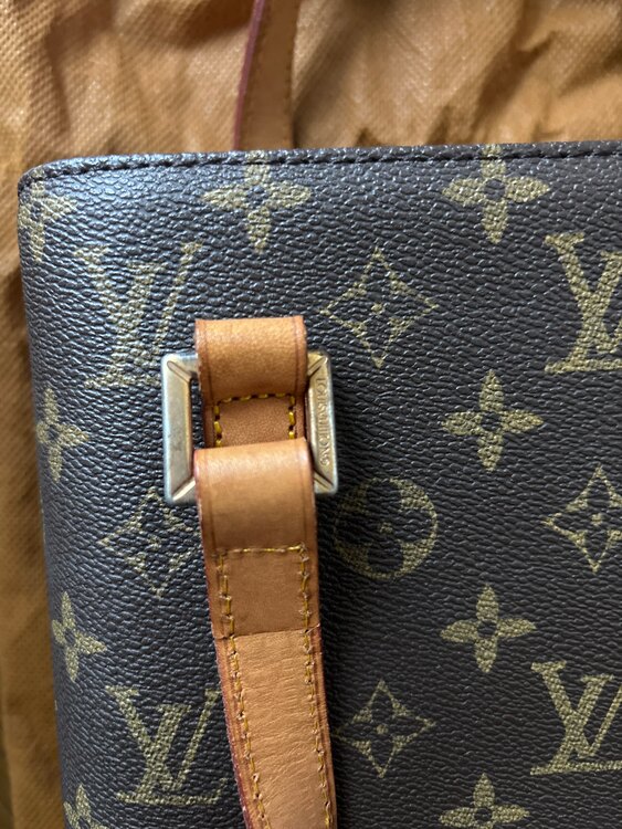 ルイヴィトン モノグラム （ブランドバッグ）の商品画像 - 査定依頼日：2025年2月19日 - 最高査定価格：105,000円