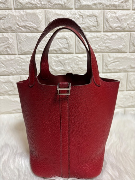 エルメス ピコタンロックＰＭ トリヨンクレマンス ルージュガランス □R刻印（ブランドバッグ）の商品画像 - 査定依頼日：2025年11月21日