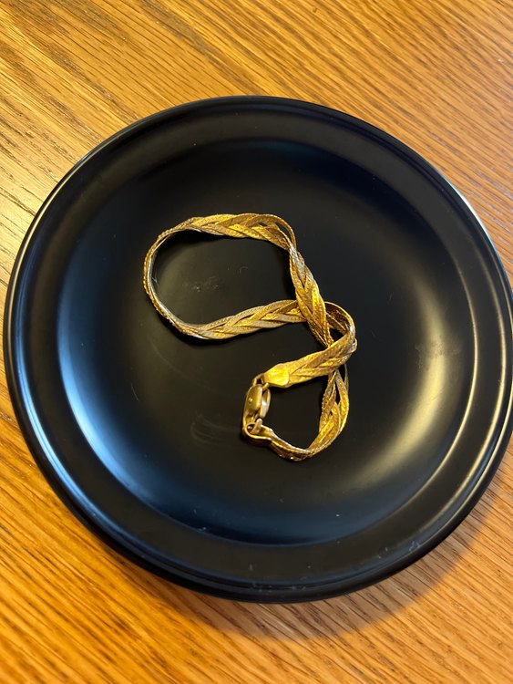 ブレスレット（金・貴金属）の商品画像 - 査定依頼日：2023年4月21日 - 最高査定価格：750,000円