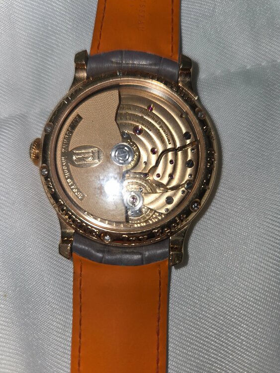 FPジュルヌ（高級時計）の商品画像 - 査定依頼日：2025年12月8日 - 最高査定価格：16,000,000円