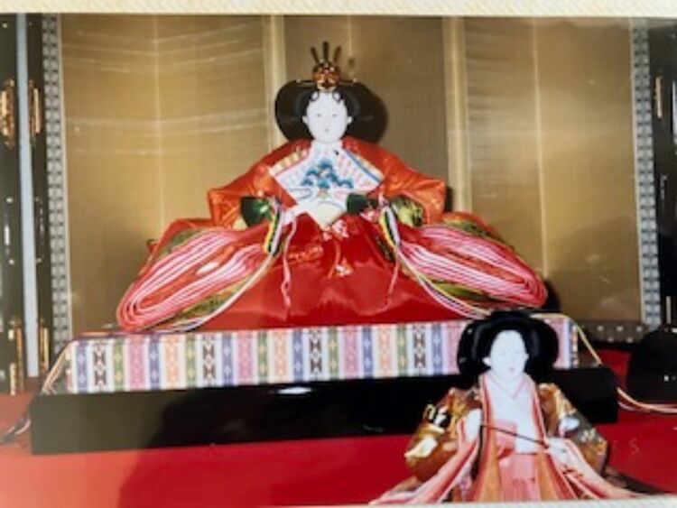 雛人形七段飾り、京雛伝統工芸士北國屋清兵衛慶山作（印章あり）、付属品完備（美術品・骨董品）の商品画像 - 査定依頼日：2025年11月29日 - 最高査定価格：2,000円