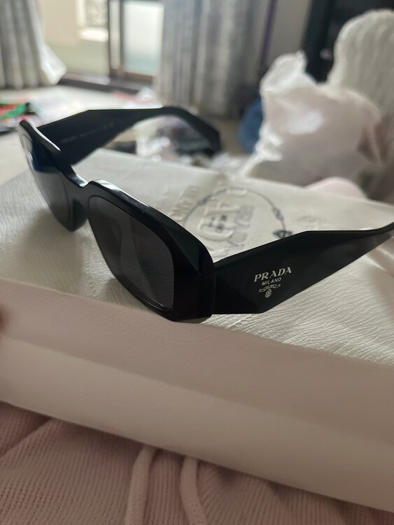 プラダ  （ブランドバッグ）の商品画像 - 査定依頼日：2025年5月15日 - 最高査定価格：25,000円