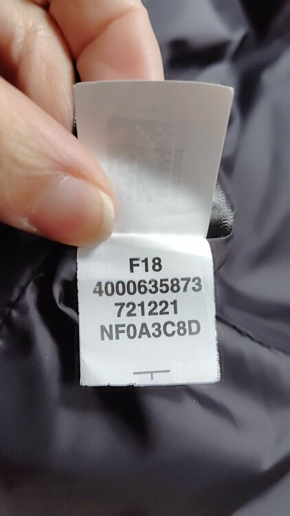 ノースフェイスヌプシ（古着・ファッション）の商品画像 - 査定依頼日：2026年4月4日 - 最高査定価格：6,500円