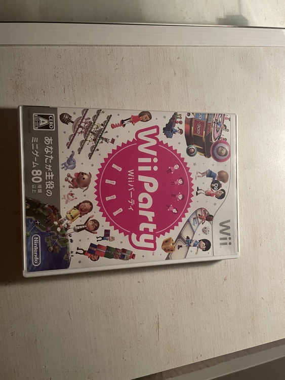 Wii本体 リモコン ヌンチャク カセット（ゲーム機本体・ゲームソフト）の商品画像 - 査定依頼日：2022年5月9日 - 最高査定価格：1,180円