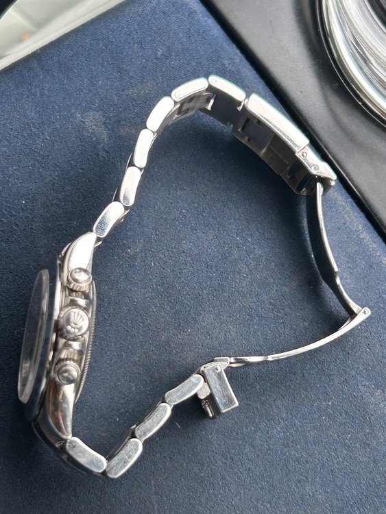 ロレックス　デイトナ116520（高級時計）の商品画像 - 査定依頼日：2025年8月13日 - 最高査定価格：3,380,000円