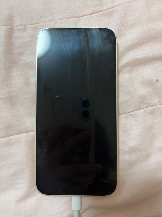 iPhone 14 128GB Softbank（スマホ）の商品画像 - 査定依頼日：2026年3月24日 - 最高査定価格：48,000円