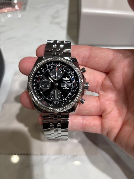 ブライトリング その他 ベントレーGT A1336（高級時計）の商品画像 - 査定依頼日：2025年10月11日 - 最高査定価格：460,000円