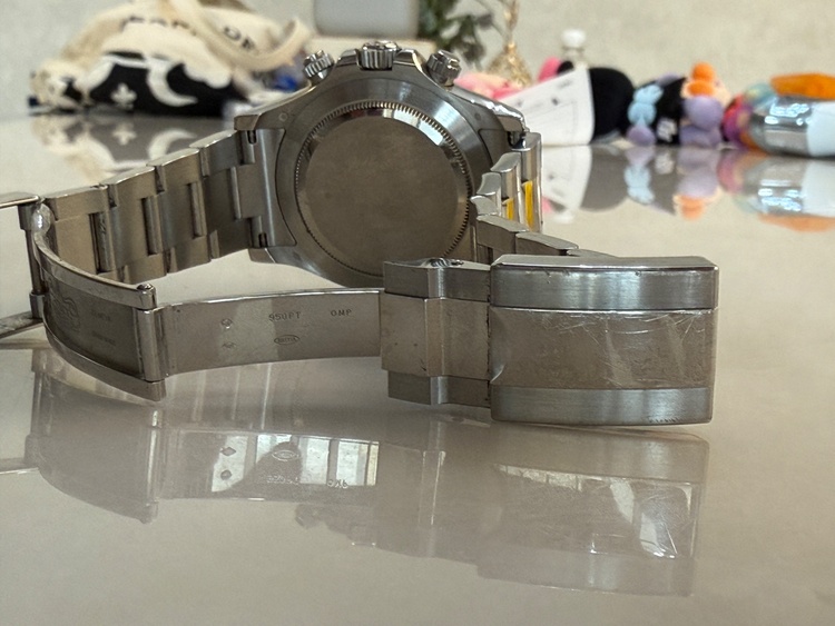 デイトナアイスブルー（高級時計）の商品画像 - 査定依頼日：2025年12月6日 - 最高査定価格：15,000,000円