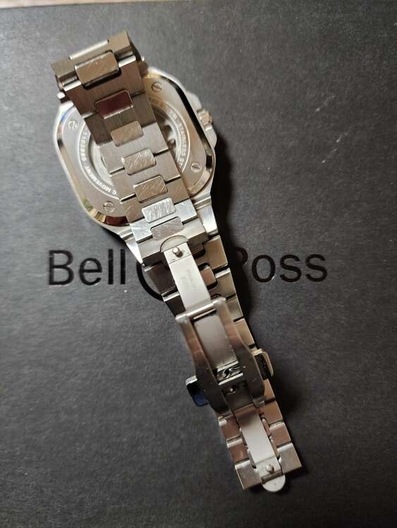 ベル&amp;ロス その他 BR05（高級時計）の商品画像 - 査定依頼日：2024年12月23日 - 最高査定価格：250,000円